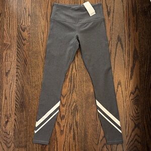 Tory Sport Gray Leggings with White Chevron Accents XS NWT